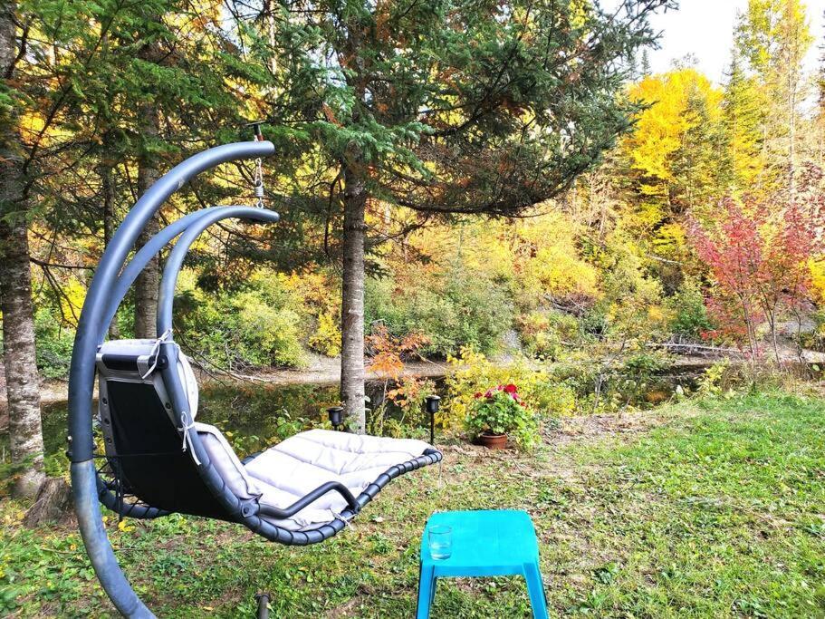 Chalet Riviere - Bord De Riviere - Romantique بلدية سان ألكسيس دي مونت المظهر الخارجي الصورة