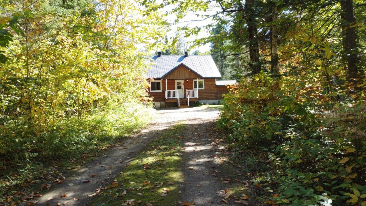 Chalet Riviere - Bord De Riviere - Romantique بلدية سان ألكسيس دي مونت المظهر الخارجي الصورة